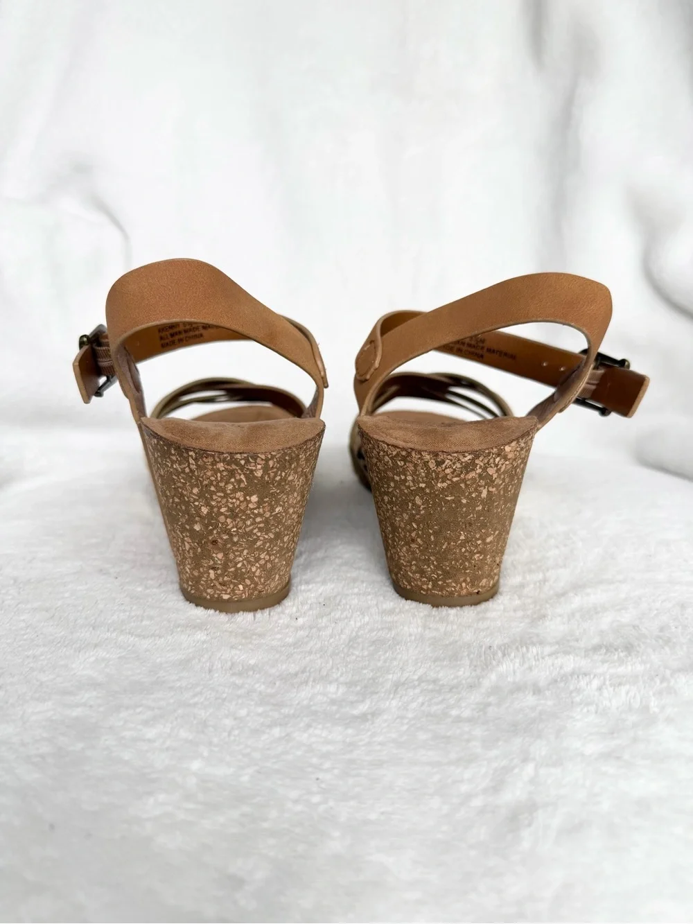 Andiamo Women’s Tan Wedge Sandals with Gold and Leopard Accents Size 5.5 New